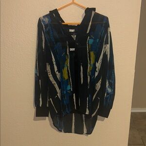 DKNY Sheer Blouse Size M NWT Layered Tank Abstract Print Flowy Top